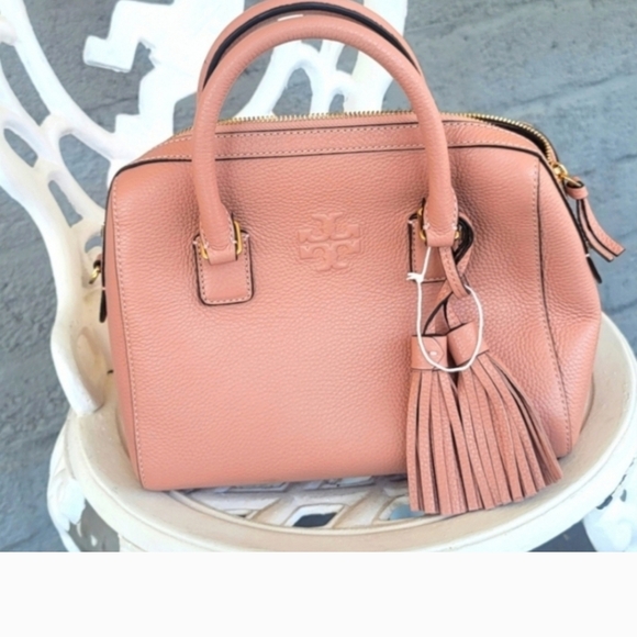Tory Burch Handbags - Tory Burch Pink Leather Handbag